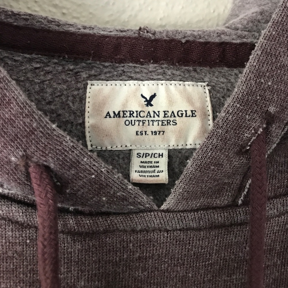 Sweatshirt - Picture 2 of 3